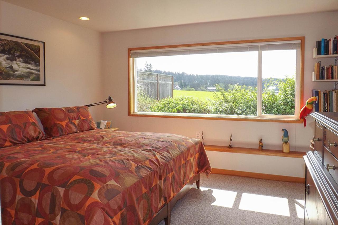 9 Condo Lopez Island Екстериор снимка